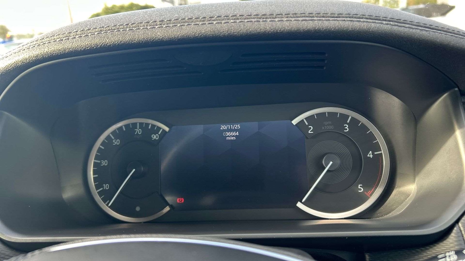 Used Land Rover Discovery 2023 for sale - 76648931: Photo 16