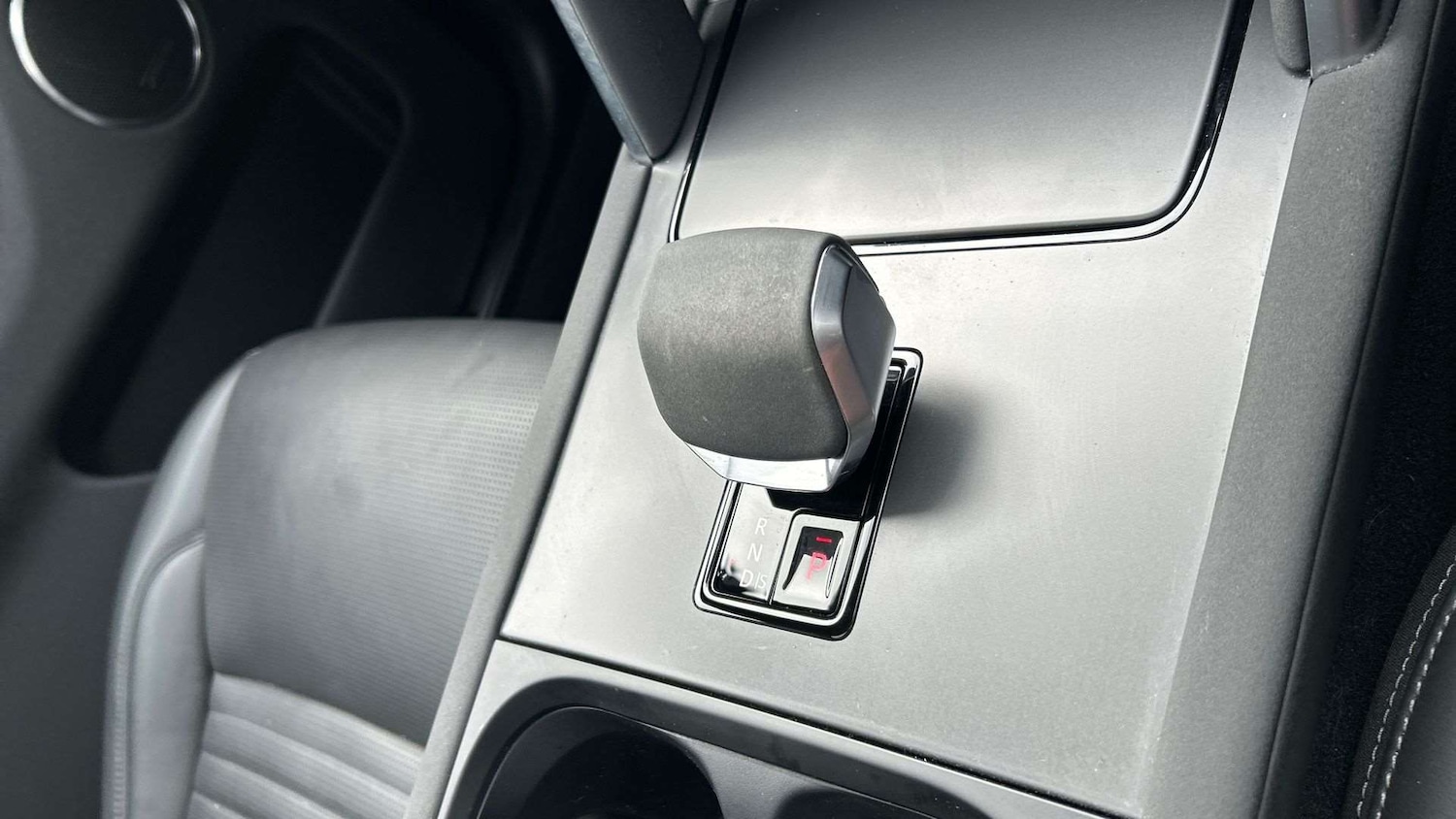 Used Land Rover Discovery Sport 2023 for sale - 76460368: Photo 13