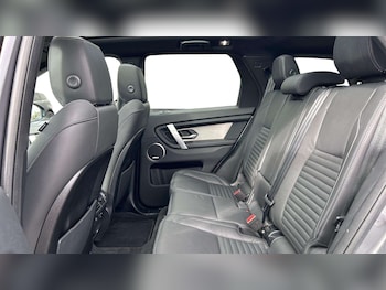 Used Land Rover Discovery Sport 2023 for sale - 76460368: Photo