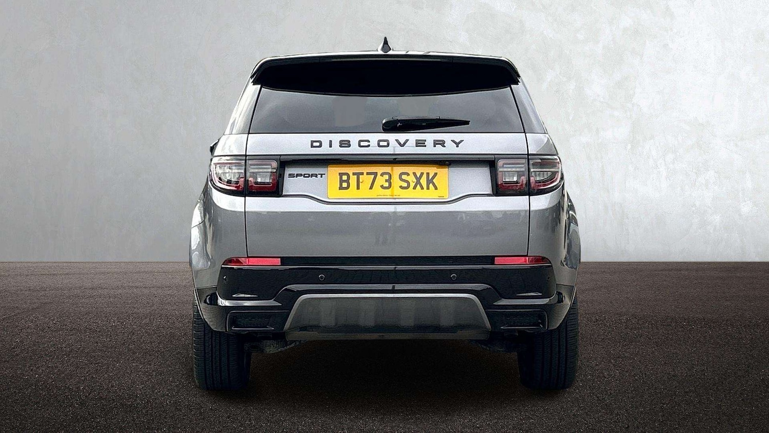 Used Land Rover Discovery Sport 2023 for sale - 76460368: Photo 6