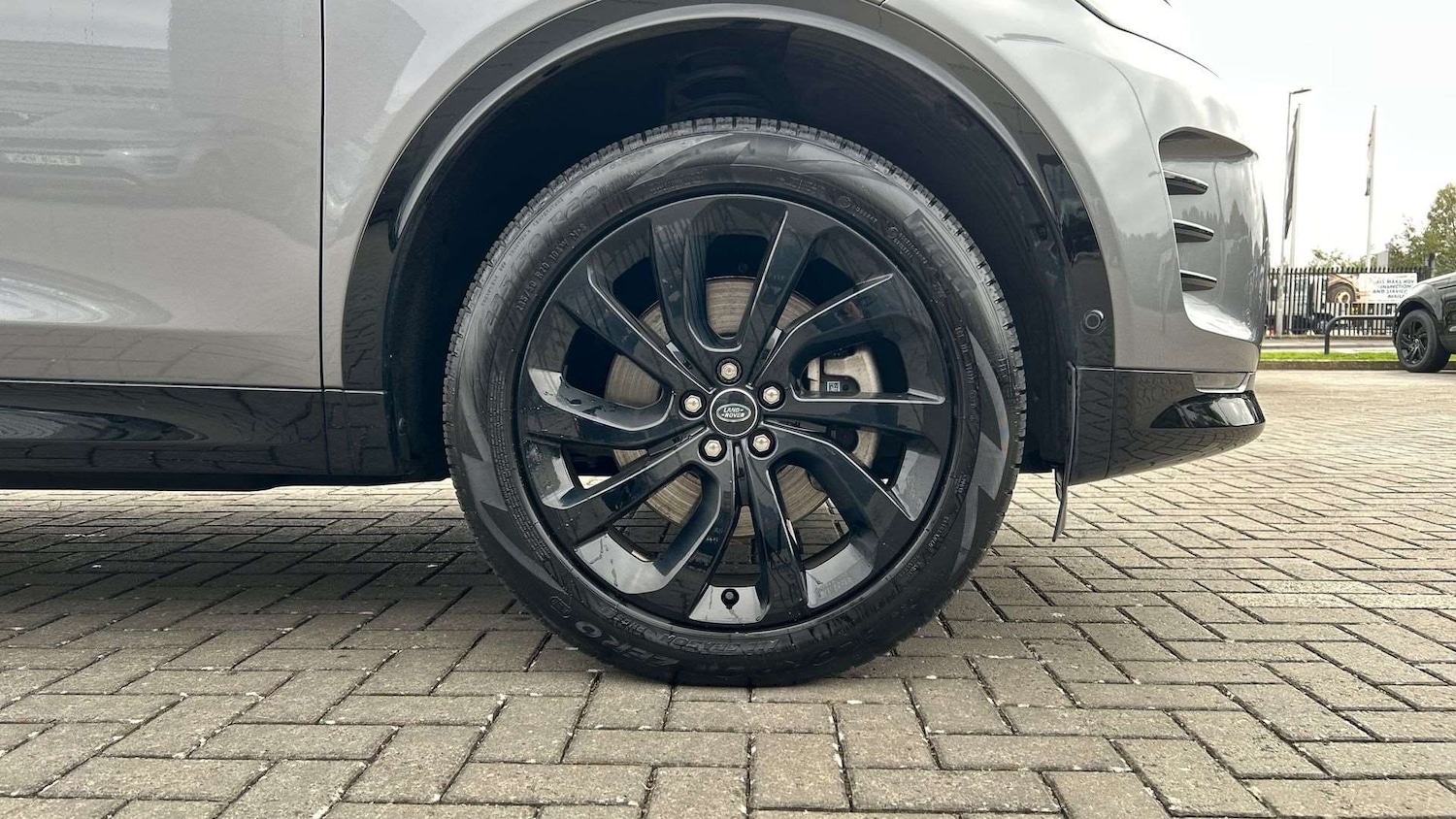 Used Land Rover Discovery Sport 2023 for sale - 76460368: Photo 8