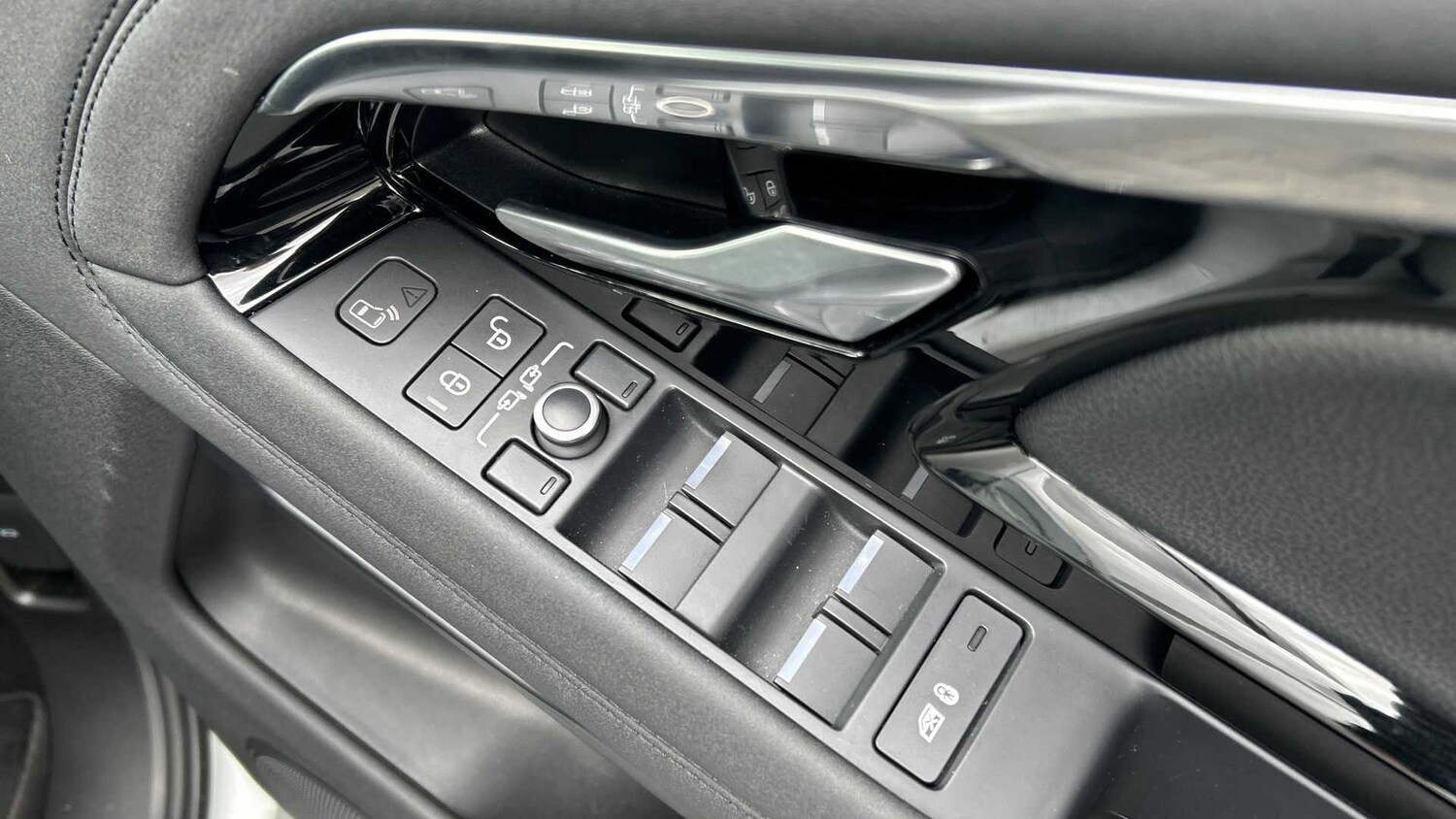 Used Land Rover Range Rover Evoque 2020 for sale - 77698750: Photo 24