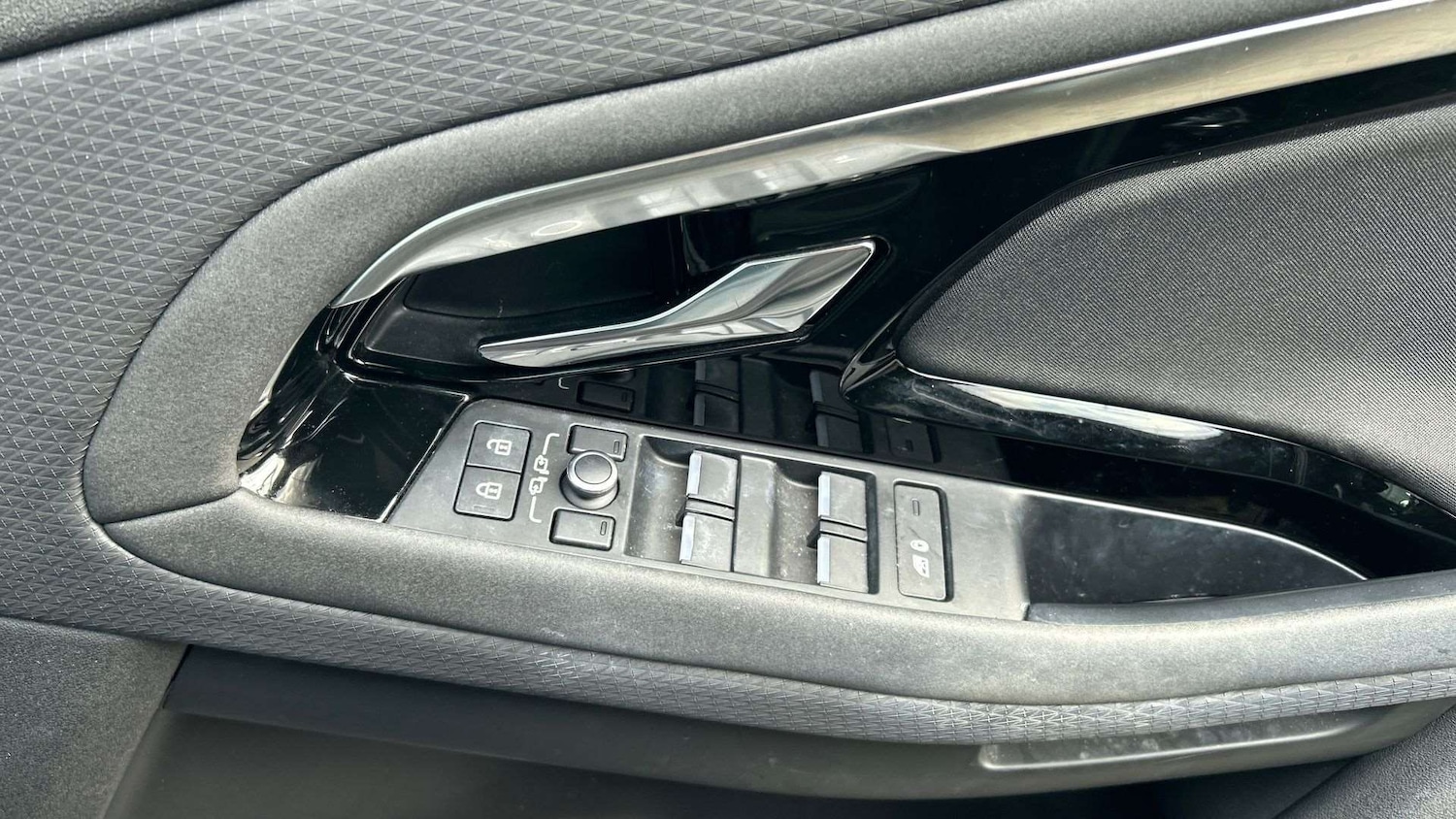 Used Land Rover Range Rover Evoque 2022 for sale - 77649042: Photo 25