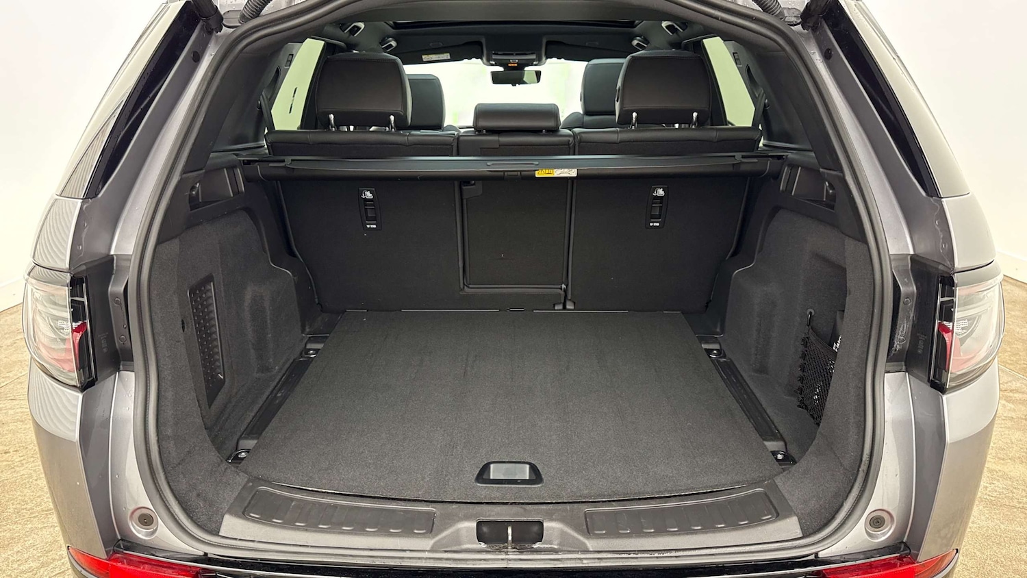 Used Land Rover Discovery Sport 2023 for sale - 77628349: Photo 10