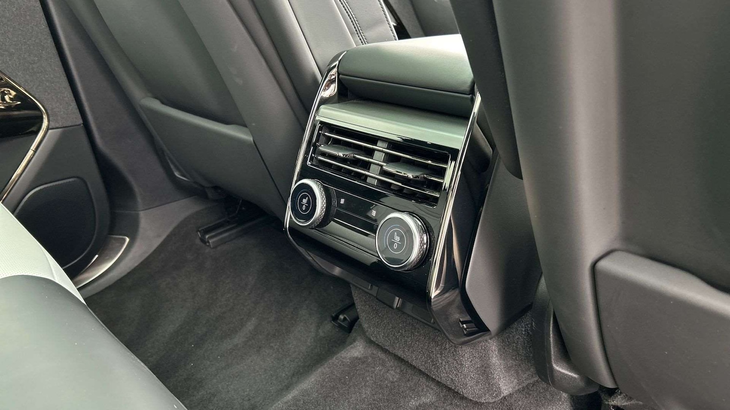 Used Land Rover Range Rover Sport 2024 for sale - 76459805: Photo 18