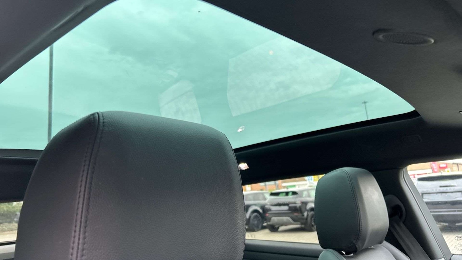 Used Land Rover Range Rover Evoque 2022 for sale - 76460044: Photo 21