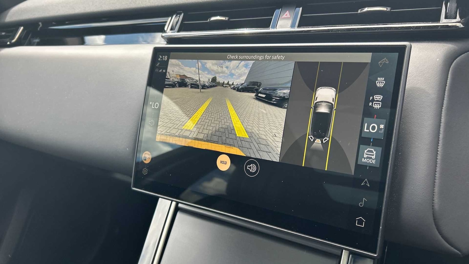 Used Land Rover Range Rover Velar 2025 for sale - 76460017: Photo 12