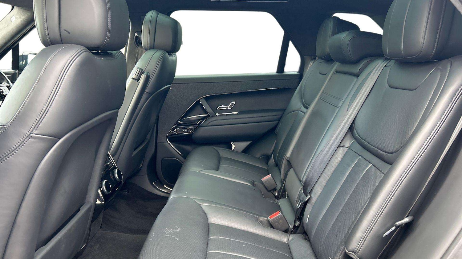 Used Land Rover Range Rover Sport 2023 for sale - 76487979: Photo 4