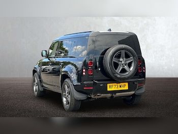 Used Land Rover Defender 2023 for sale - 78507153: Photo