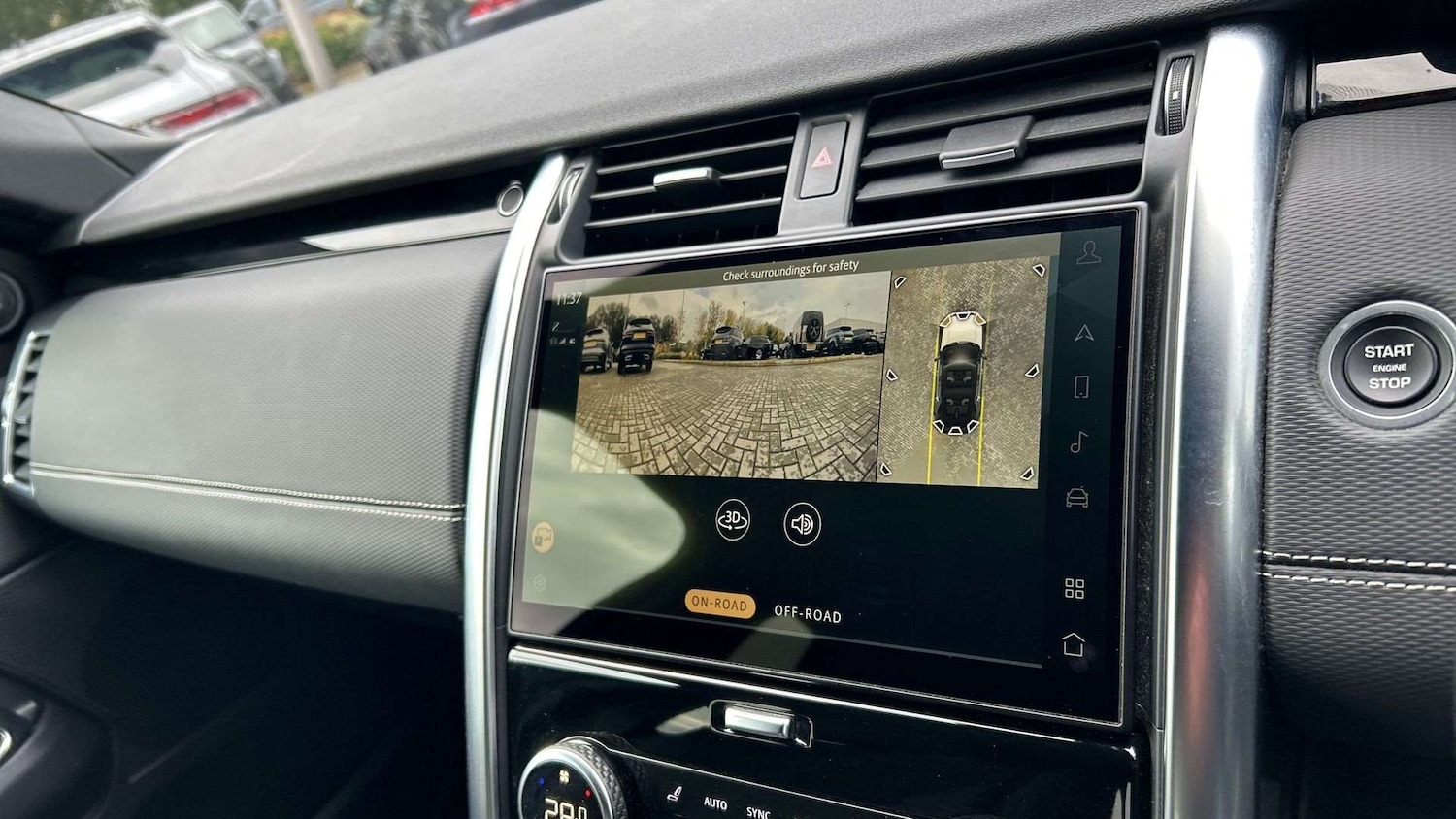 Used Land Rover Discovery 2022 for sale - 76460390: Photo 12