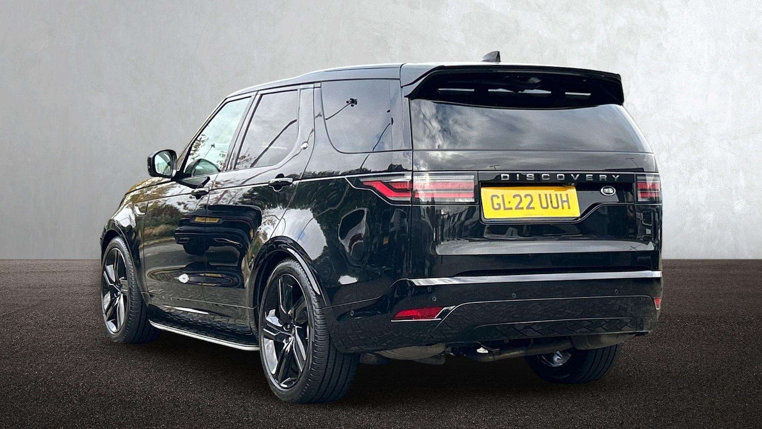 Used Land Rover Discovery 2022 for sale - 76460390: Photo 2