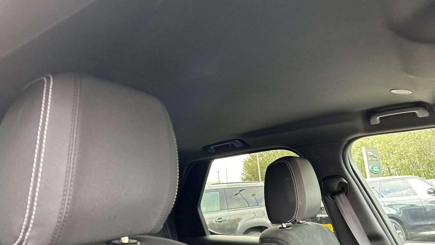 Used Land Rover Discovery 2022 for sale - 76460390: Photo 21