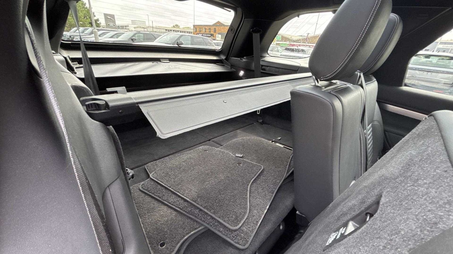 Used Land Rover Discovery 2024 for sale - 77308291: Photo 22