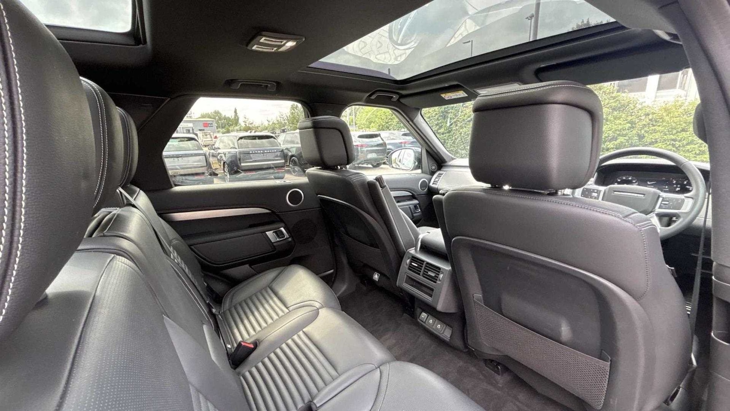 Used Land Rover Discovery 2024 for sale - 77308291: Photo 26