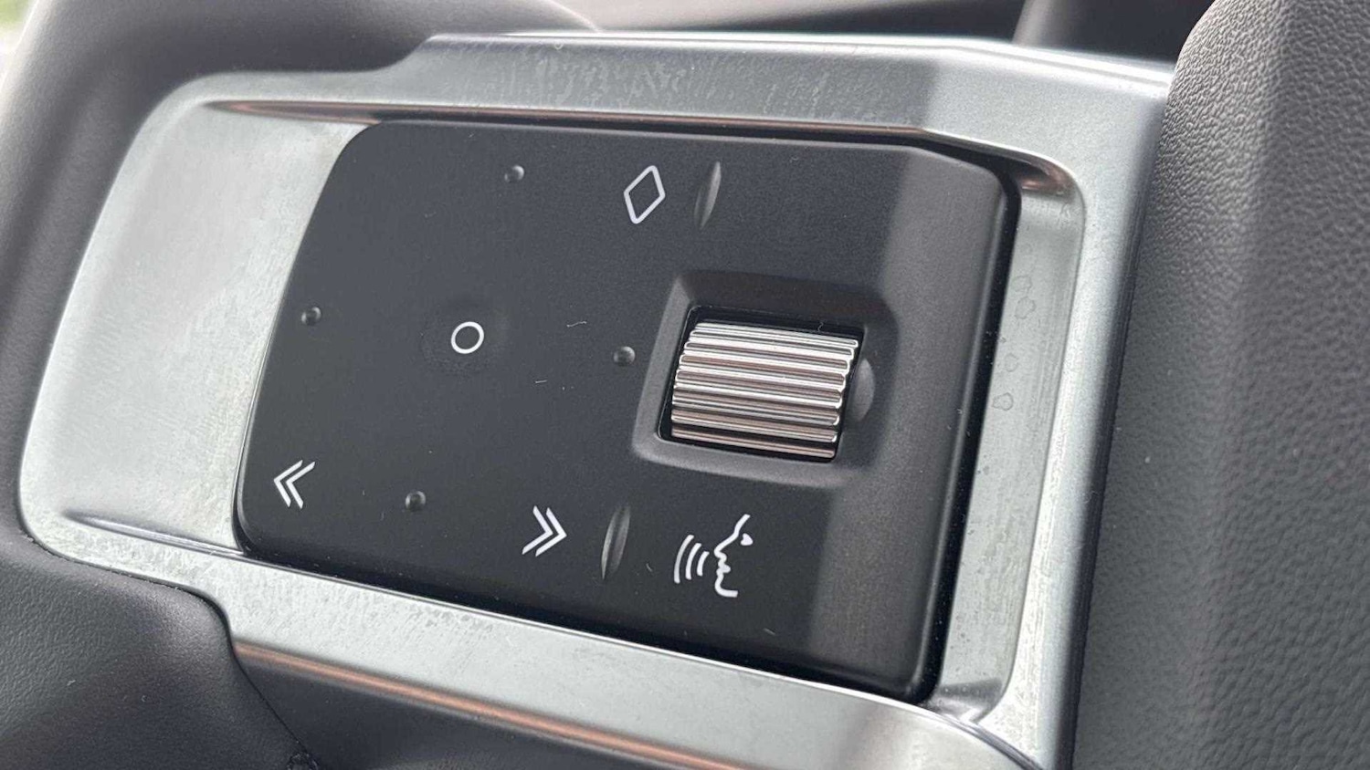 Used Land Rover Discovery 2024 for sale - 77308291: Photo 30