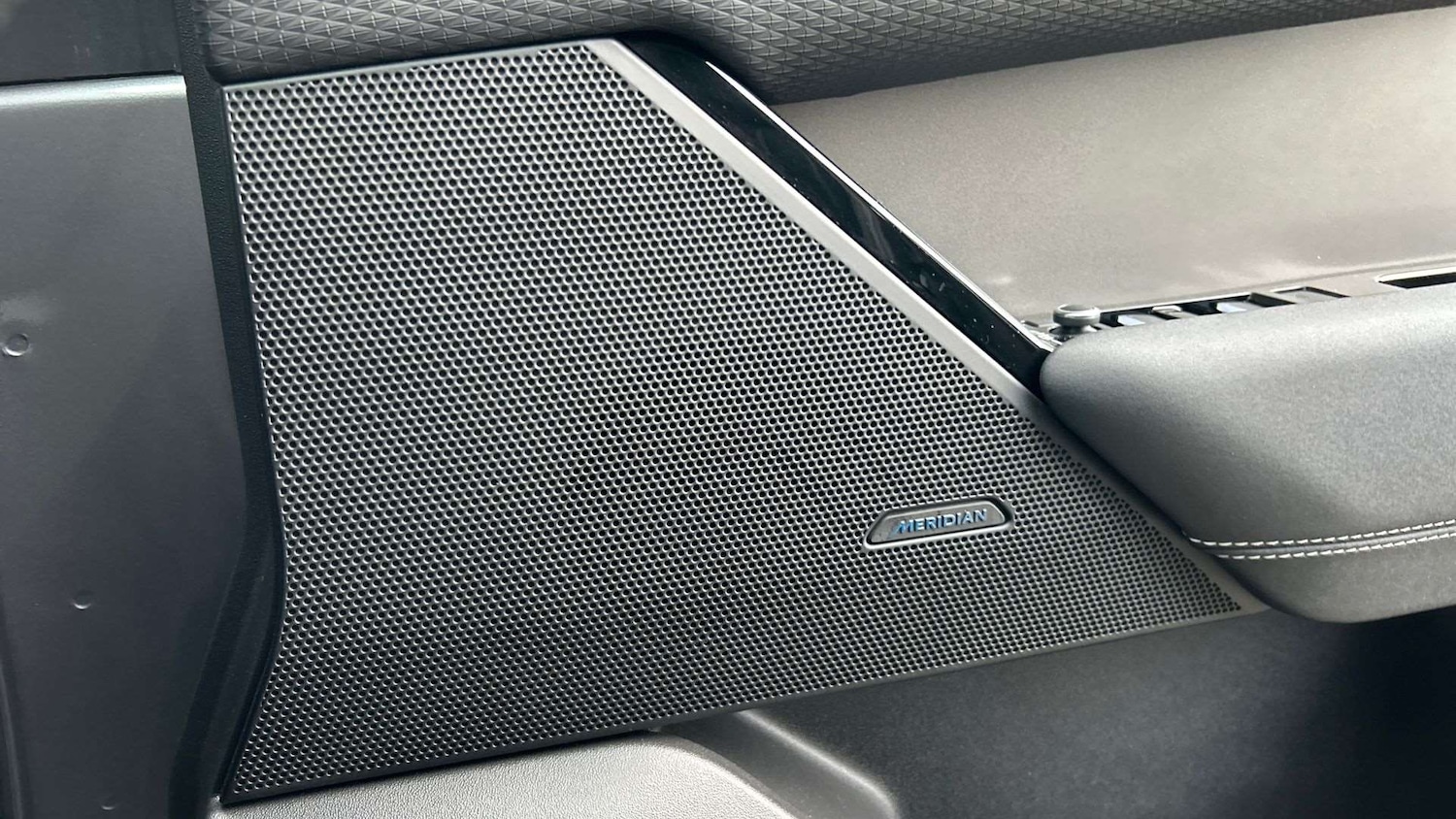 Used Land Rover Range Rover Velar 2022 for sale - 77577453: Photo 24