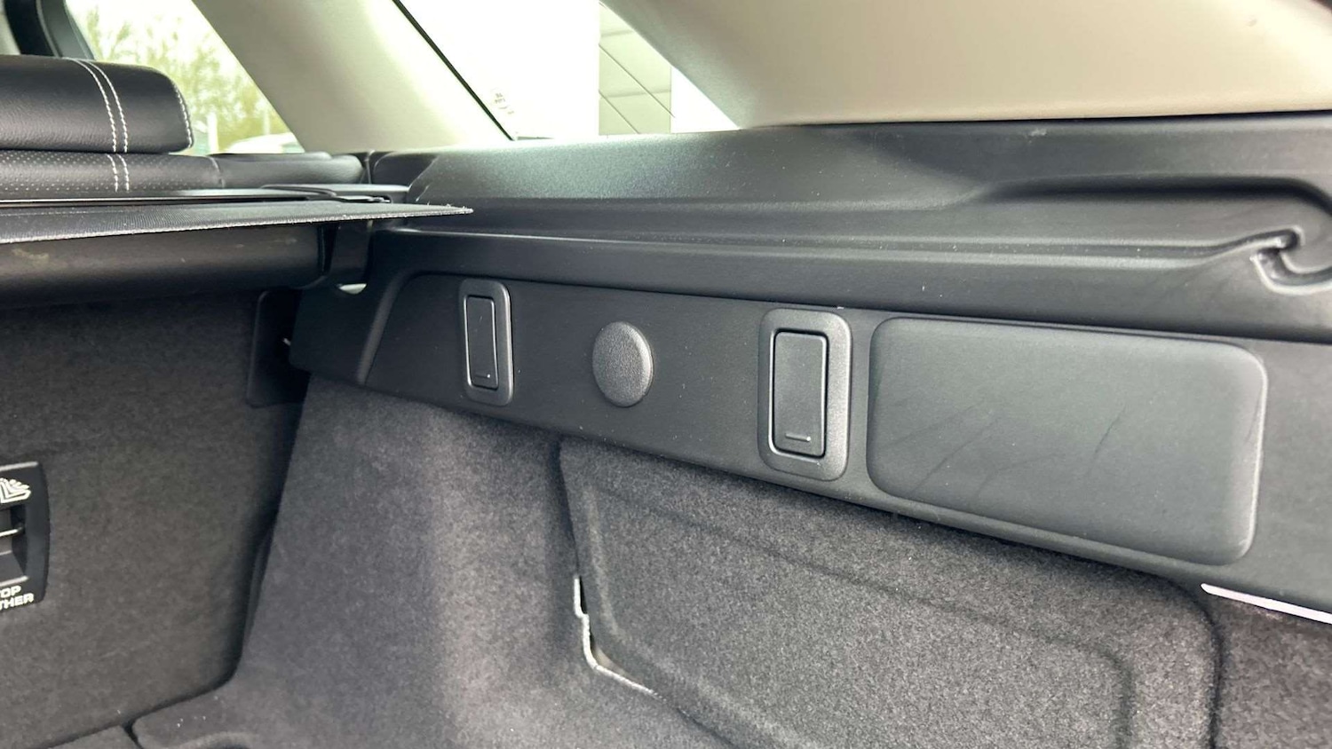 Used Land Rover Range Rover Velar 2022 for sale - 77577453: Photo 27