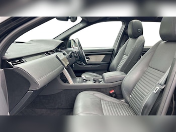 Used Land Rover Discovery Sport 2024 for sale - 76459915: Photo