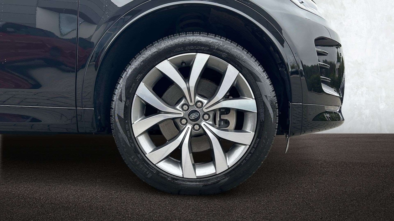 Used Land Rover Discovery Sport 2024 for sale - 76459915: Photo 8