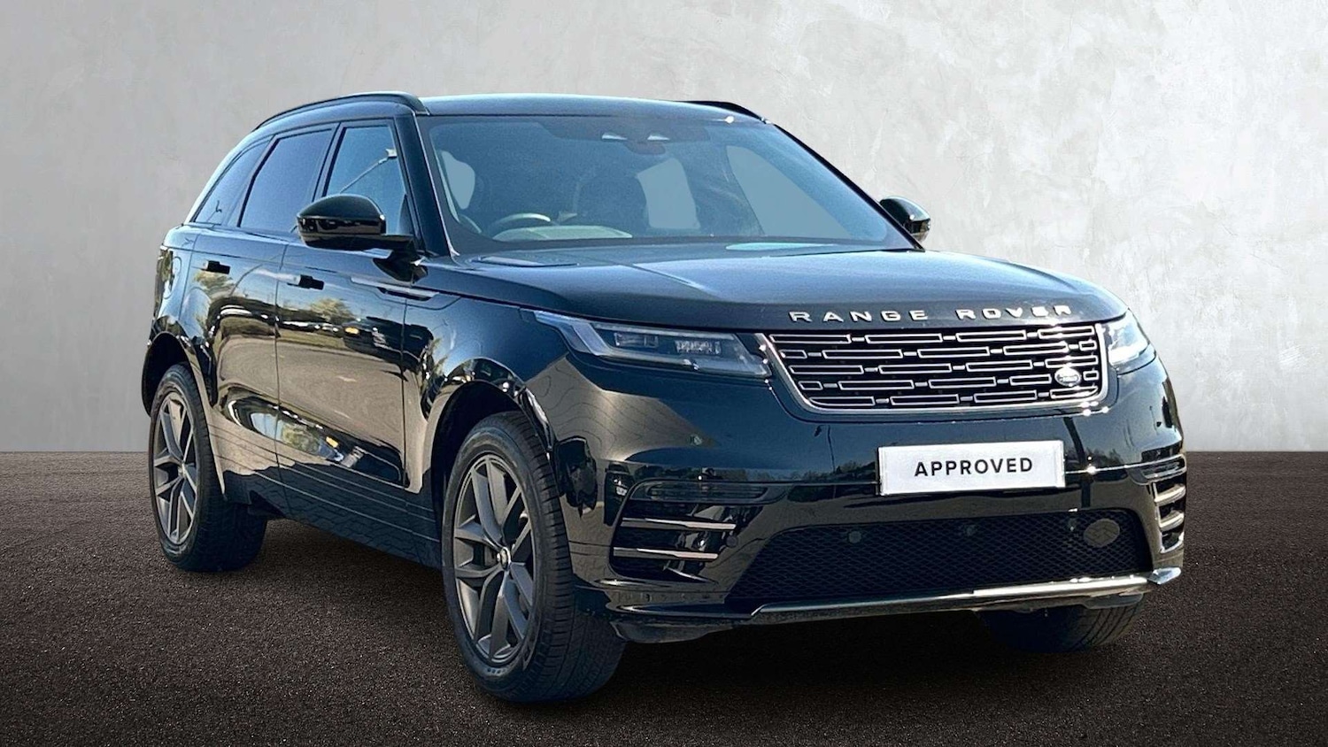 Used Land Rover Range Rover Velar 2023 for sale - 76587617: Photo 1