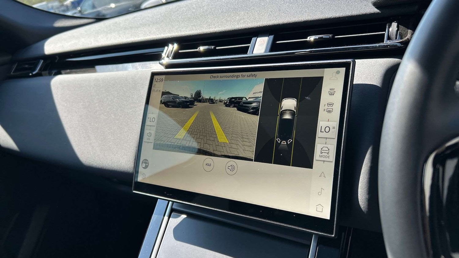 Used Land Rover Range Rover Velar 2023 for sale - 76587617: Photo 12