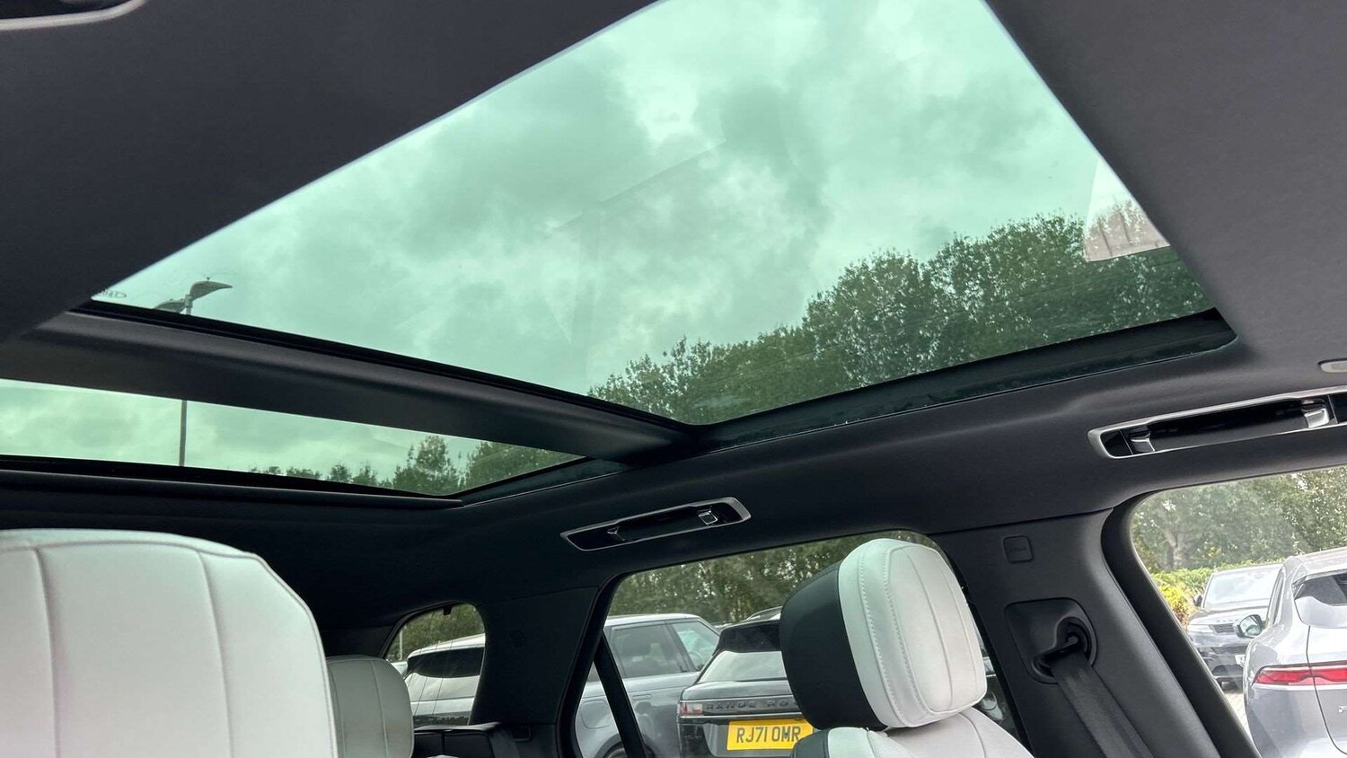 Used Land Rover Range Rover Sport 2024 for sale - 77527135: Photo 30