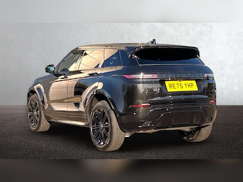 Used Land Rover Range Rover Evoque 2025 for sale - 79109102: Photo