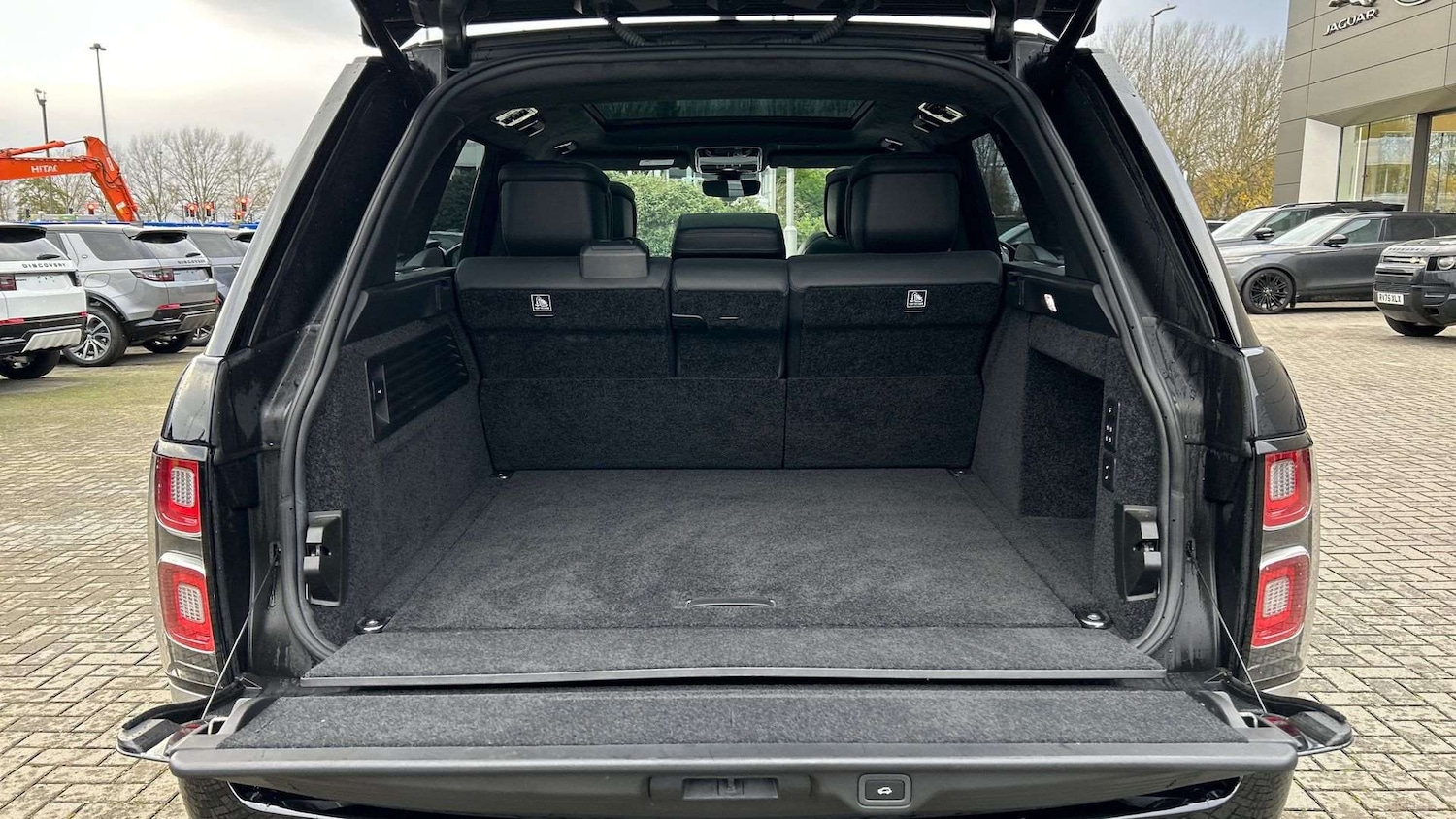 Used Land Rover Range Rover 2021 for sale - 76842904: Photo 10