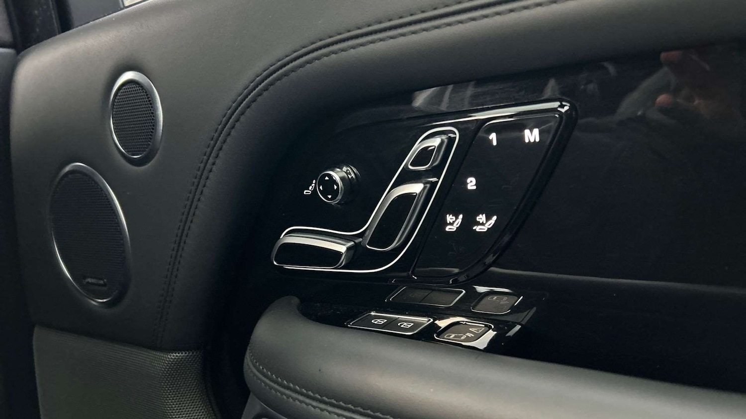 Used Land Rover Range Rover 2021 for sale - 76842904: Photo 32