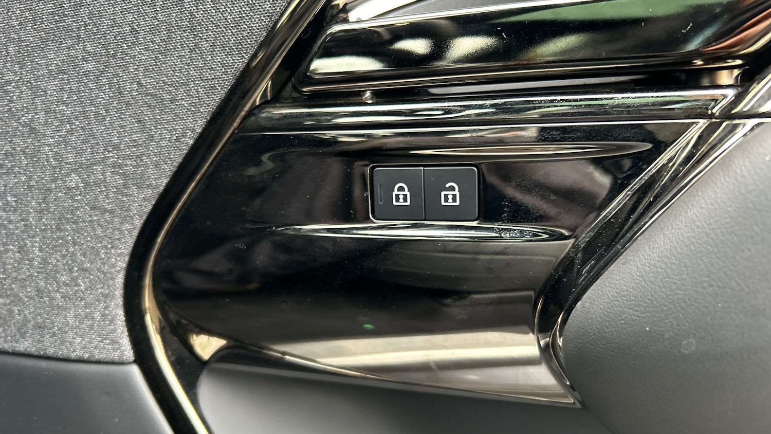 Used Land Rover Range Rover Sport 2023 for sale - 76488112: Photo 32