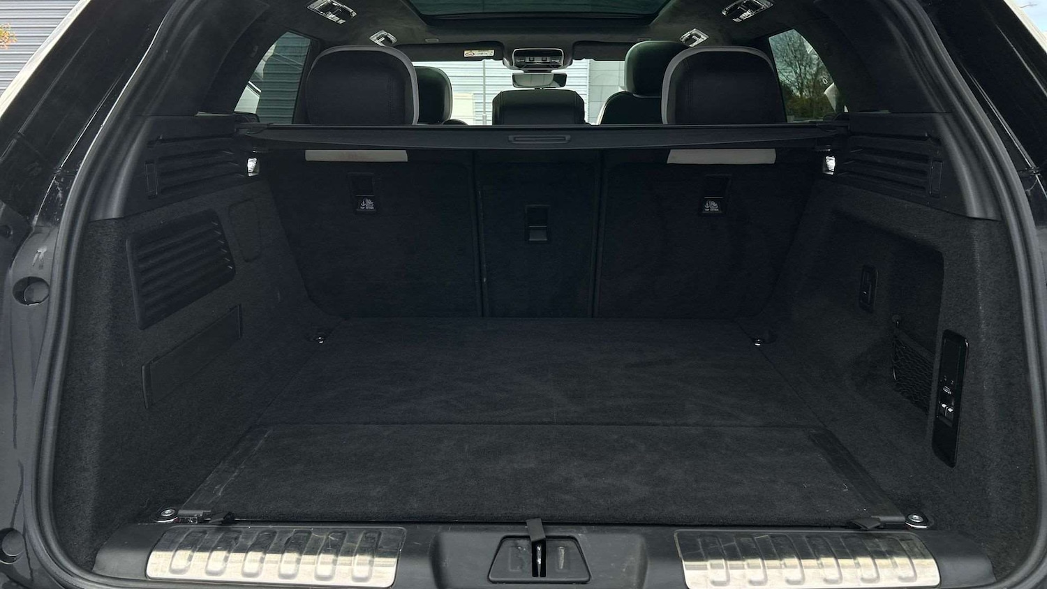 Used Land Rover Range Rover Sport 2024 for sale - 76540760: Photo 10