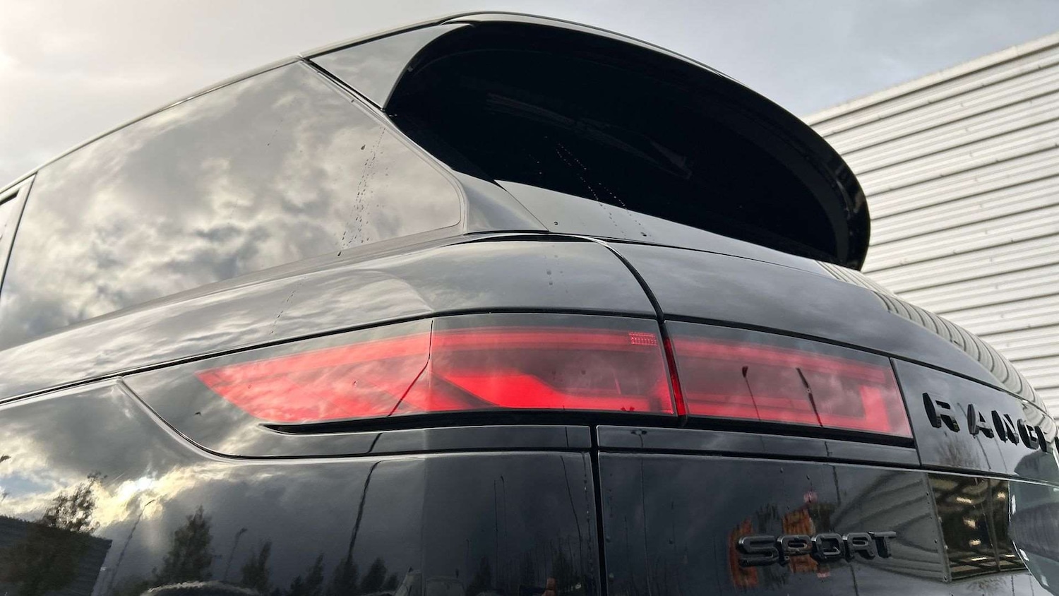 Used Land Rover Range Rover Sport 2024 for sale - 76540760: Photo 19