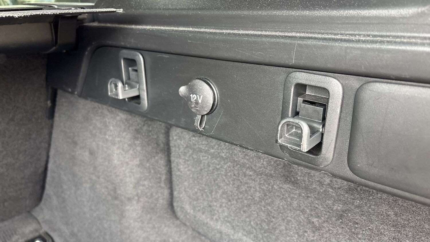 Used Land Rover Range Rover Velar 2024 for sale - 77787049: Photo 27