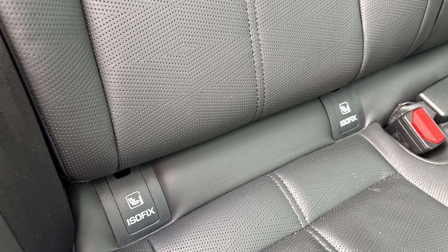 Used Land Rover Range Rover Velar 2024 for sale - 77787049: Photo 32