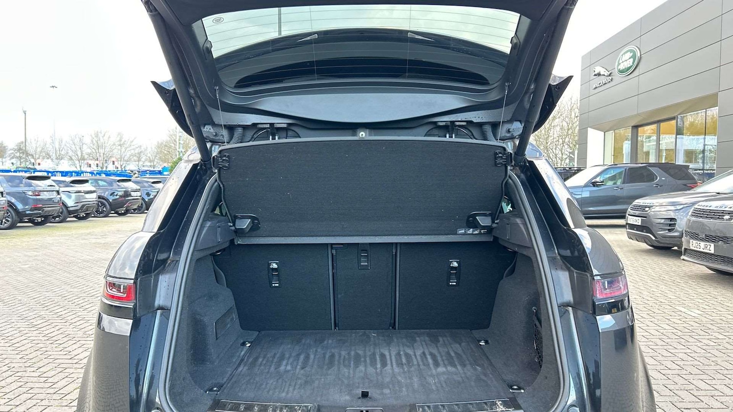 Used Land Rover Range Rover Evoque 2023 for sale - 76978872: Photo 10