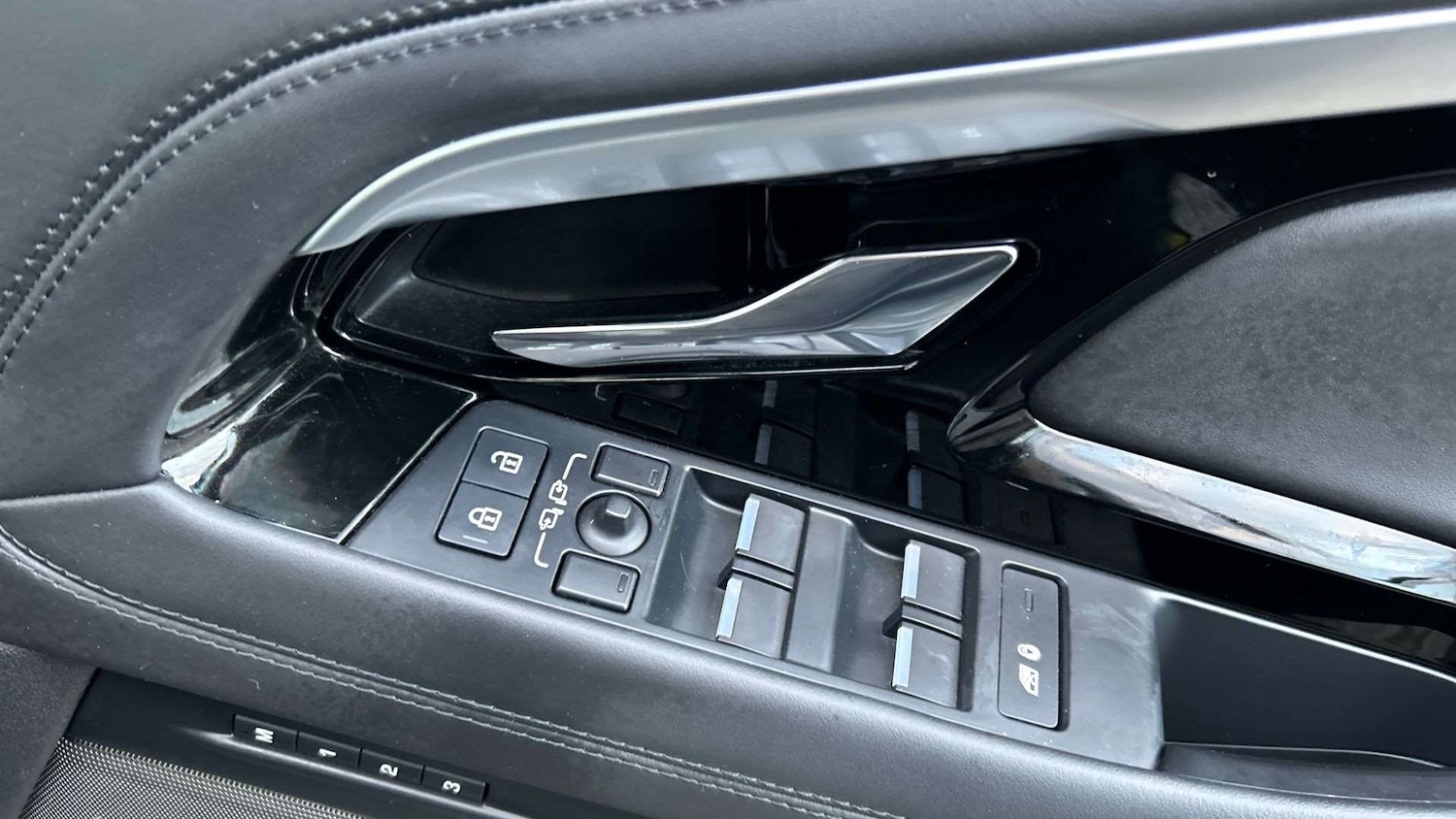 Used Land Rover Range Rover Evoque 2023 for sale - 76978872: Photo 25