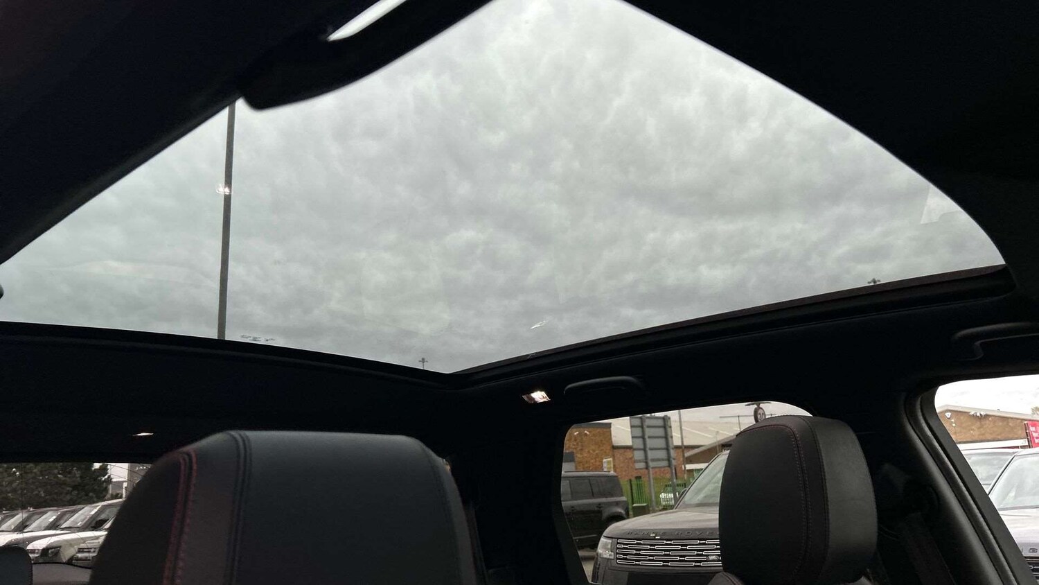 Used Land Rover Discovery Sport 2020 for sale - 78209127: Photo 21