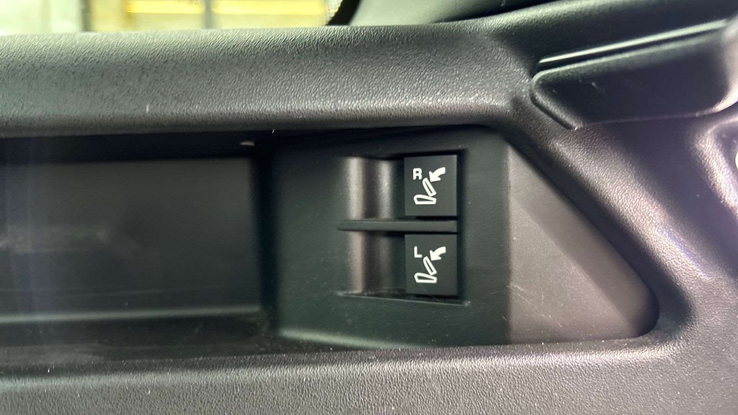 Used Land Rover Discovery Sport 2020 for sale - 78209127: Photo 27