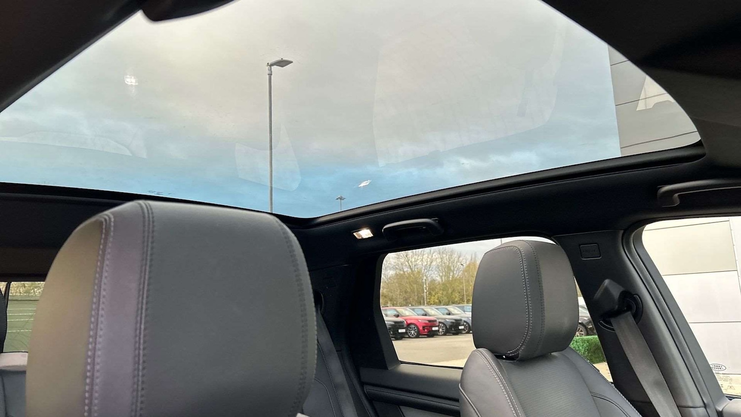 Used Land Rover Discovery Sport for sale - 76648890: Photo 21