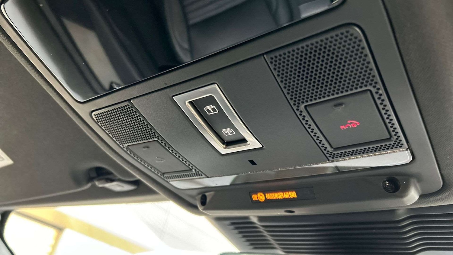 Used Land Rover Discovery Sport for sale - 76648890: Photo 23