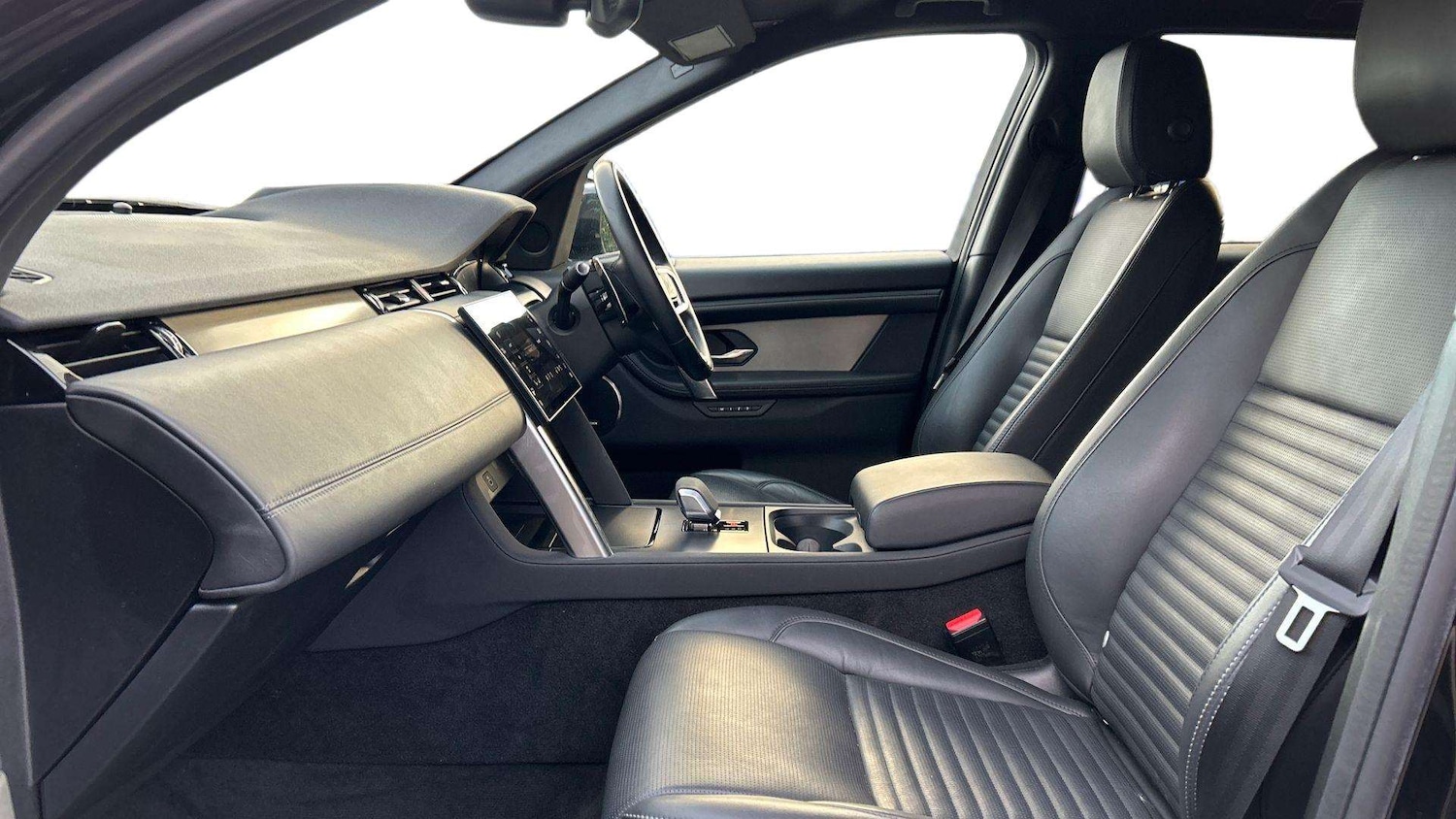 Used Land Rover Discovery Sport for sale - 76648890: Photo 3