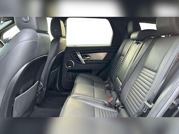 Used Land Rover Discovery Sport 2024 for sale - 76648890: Photo