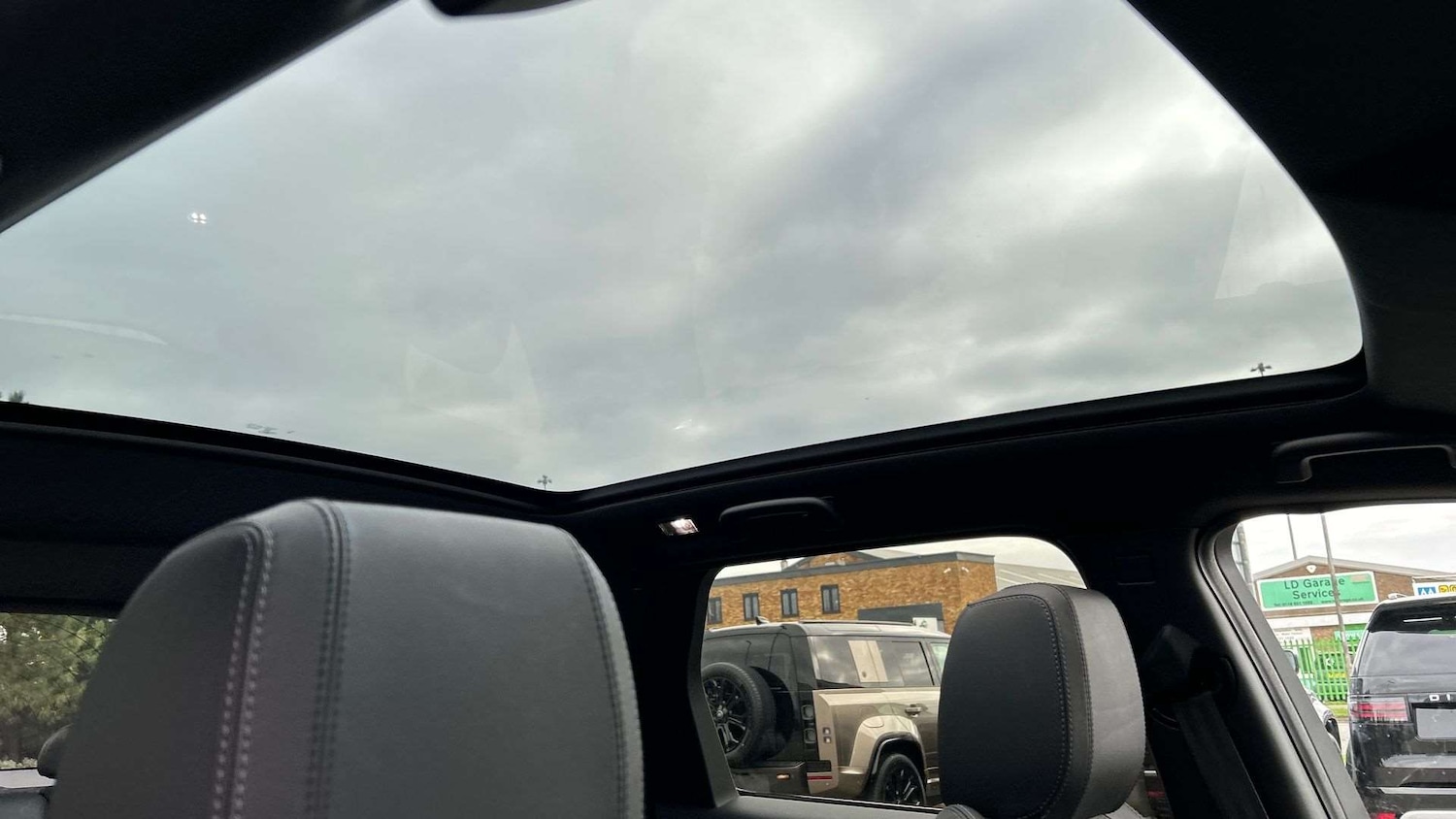 Used Land Rover Discovery Sport 2023 for sale - 77347921: Photo 21