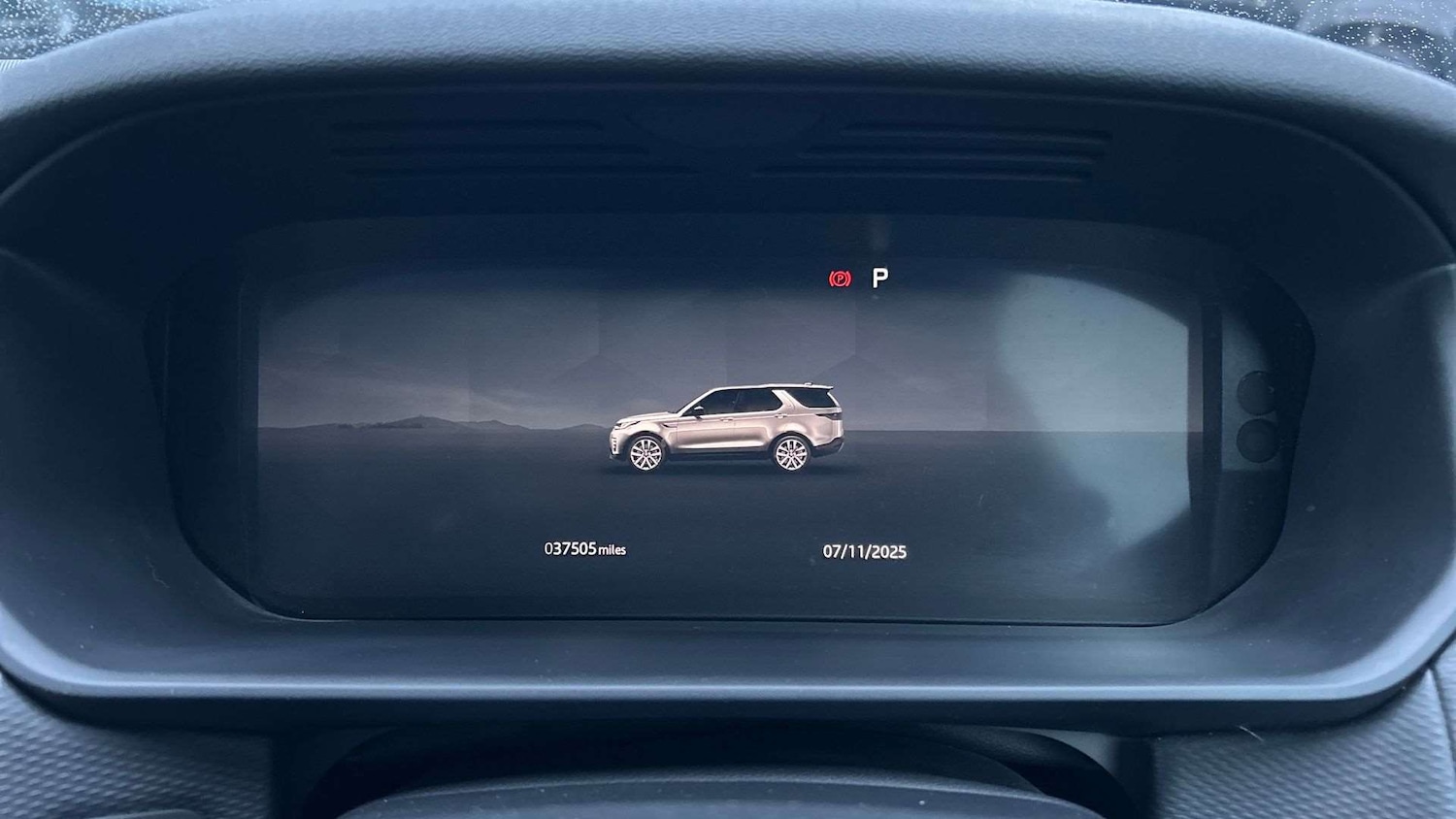 Used Land Rover Discovery 2024 for sale - 76515571: Photo 16