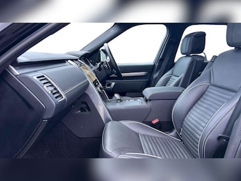 Used Land Rover Discovery 2024 for sale - 76515571: Photo