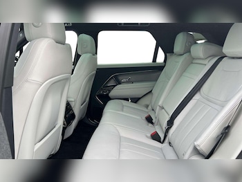 Used Land Rover Range Rover Sport 2025 for sale - 78104504: Photo