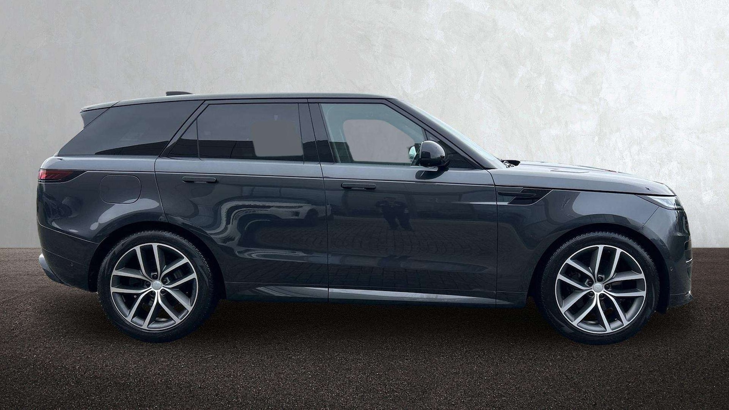 Used Land Rover Range Rover Sport 2024 for sale - 76732400: Photo 5