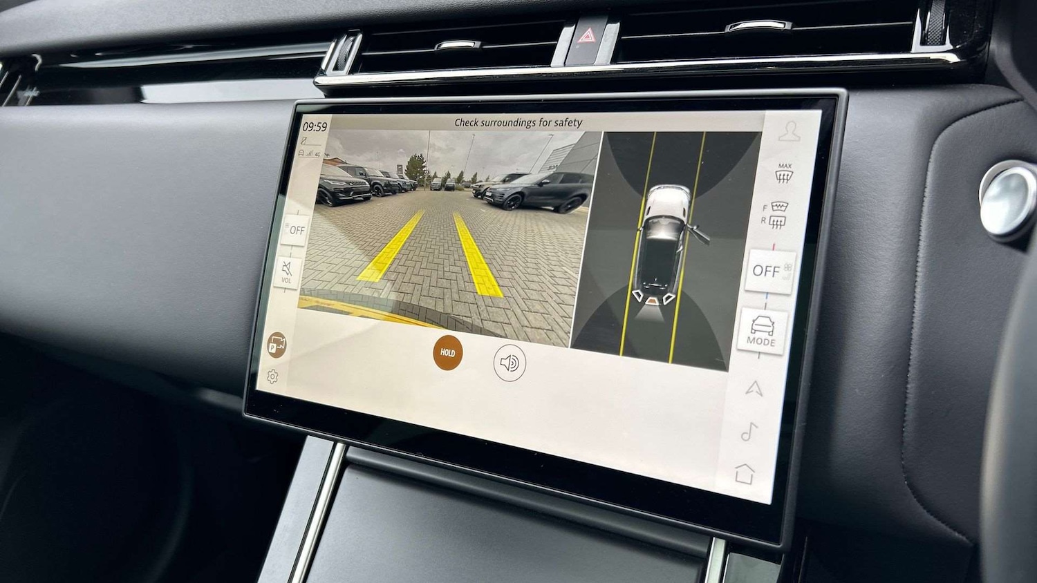 Used Land Rover Range Rover Velar 2024 for sale - 76460517: Photo 12