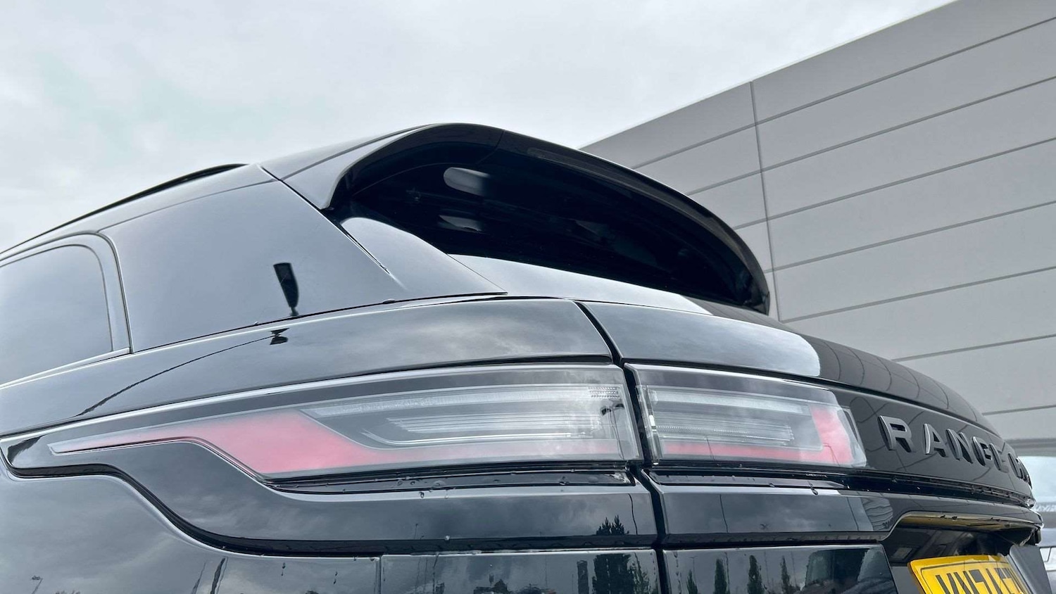 Used Land Rover Range Rover Velar 2024 for sale - 76460517: Photo 19