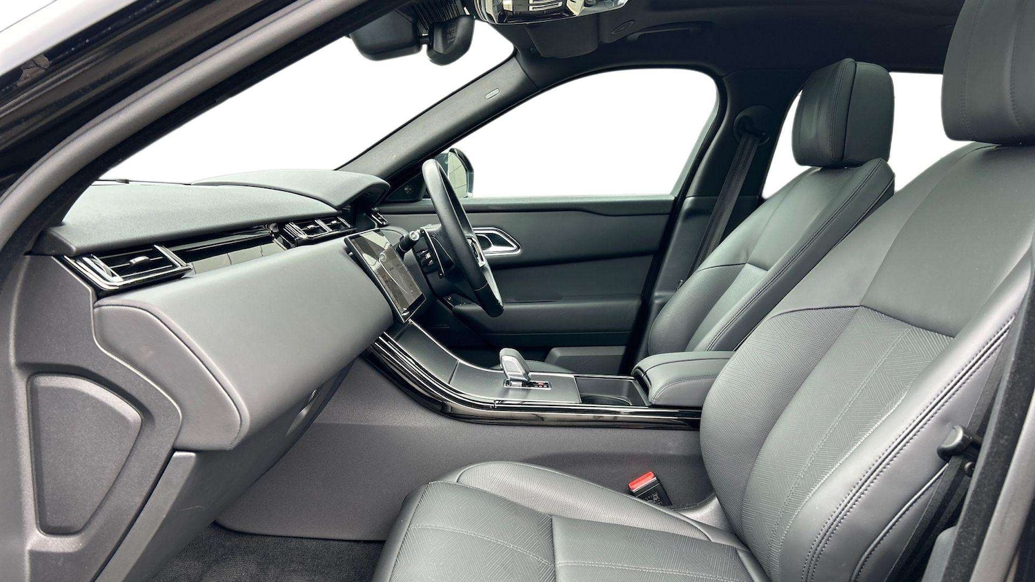 Used Land Rover Range Rover Velar 2024 for sale - 76460517: Photo 3